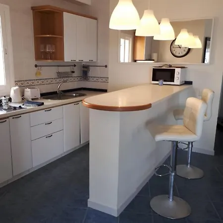 Tiki Faro Apartment *